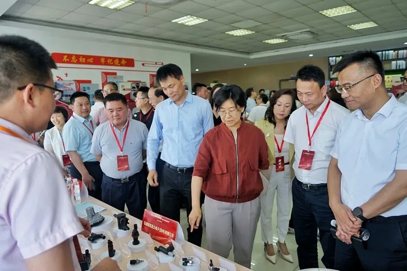 蘇州 “兩岸兩鏈” 對接會(huì) (2)