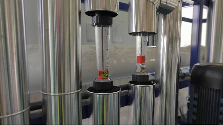 工業(yè)污水處理精密過濾器有什么特點