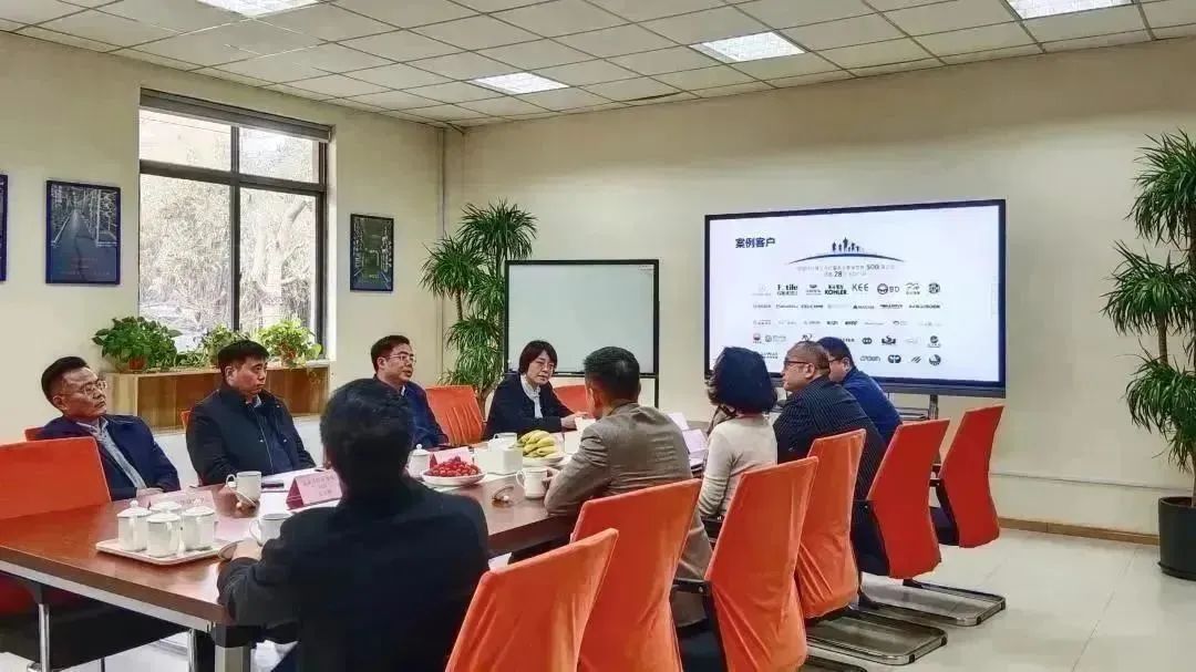 連云港連云區(qū)領(lǐng)導(dǎo)一行走進(jìn)依斯倍，深化交流謀發(fā)展