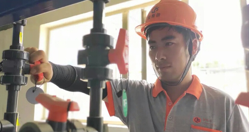 高溫下的環保人